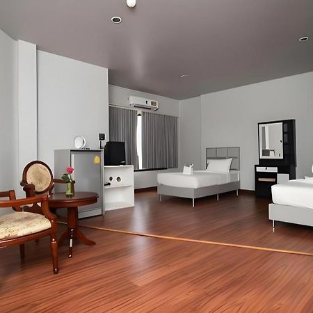 Chanthaburi Center Ngoại thất bức ảnh