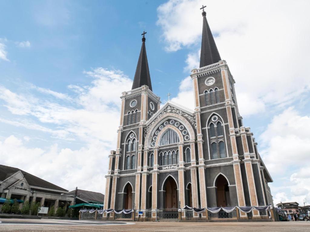 Chanthaburi Center Ngoại thất bức ảnh