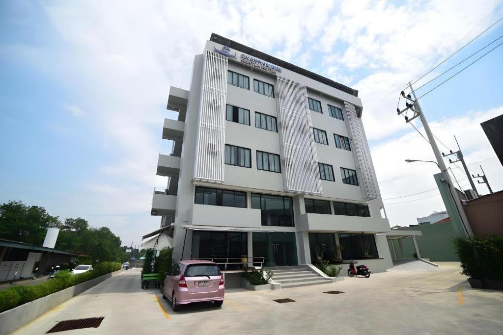Chanthaburi Center Ngoại thất bức ảnh